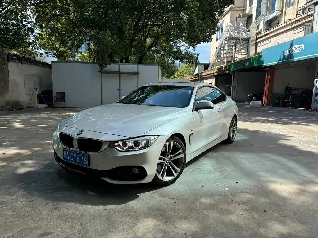 BMW BMW 4 Series — أبيض