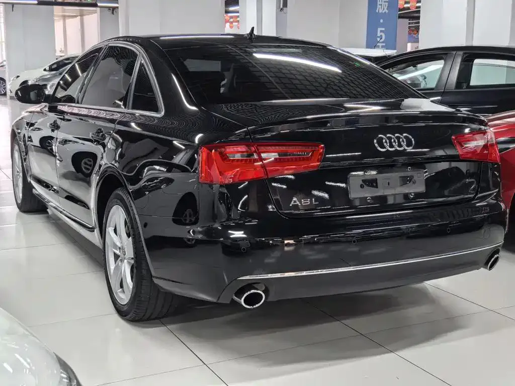 Audi A6L A6L 2014 30 FSI Luxury — Voir la photo 4