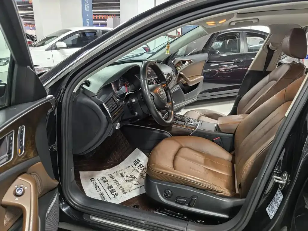 Audi A6L A6L 2014 30 FSI Luxury — Voir la photo 5