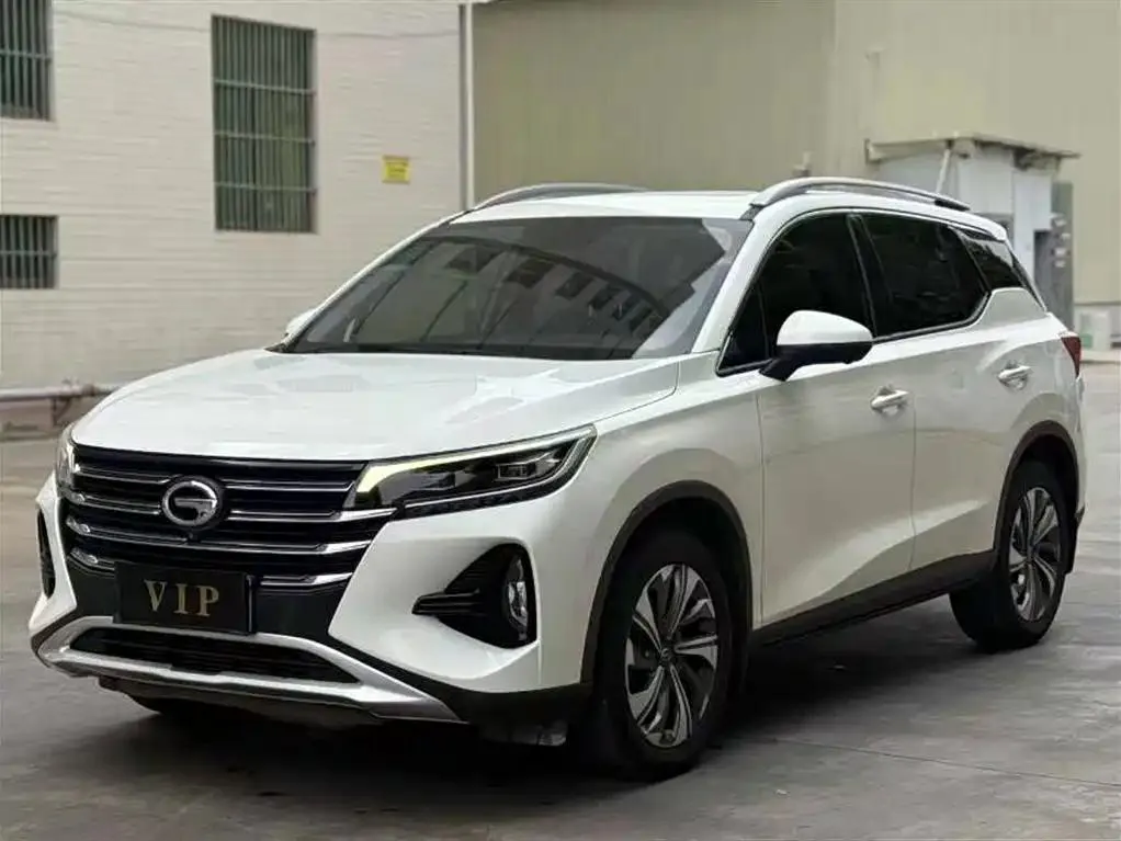 GAC GAC Trumpchi Trumpchi — أبيض