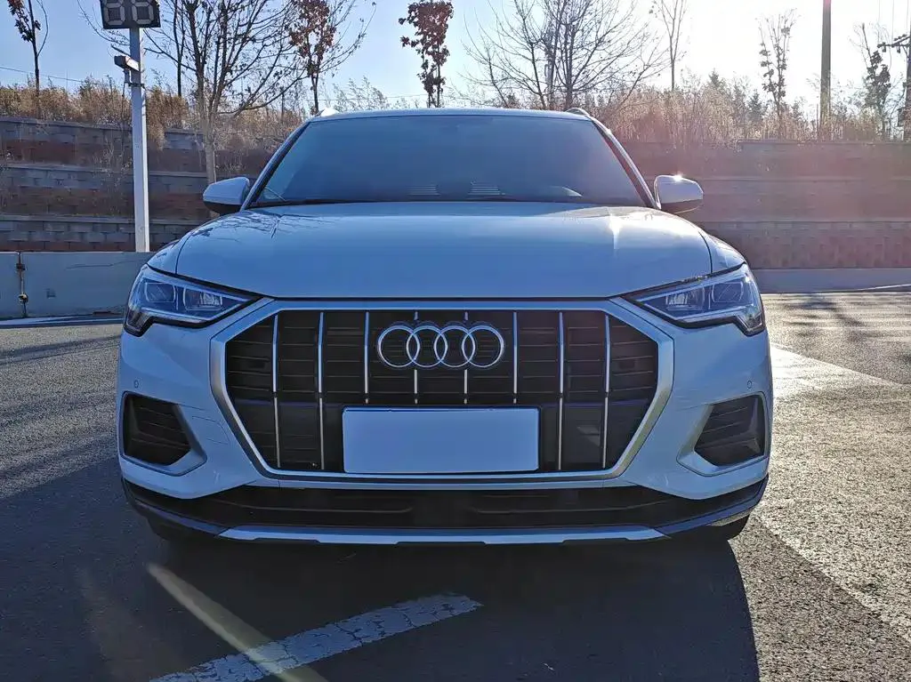 Audi Q3 Q3 2022 35 TFSI Stylish and Elegant — View photo 2