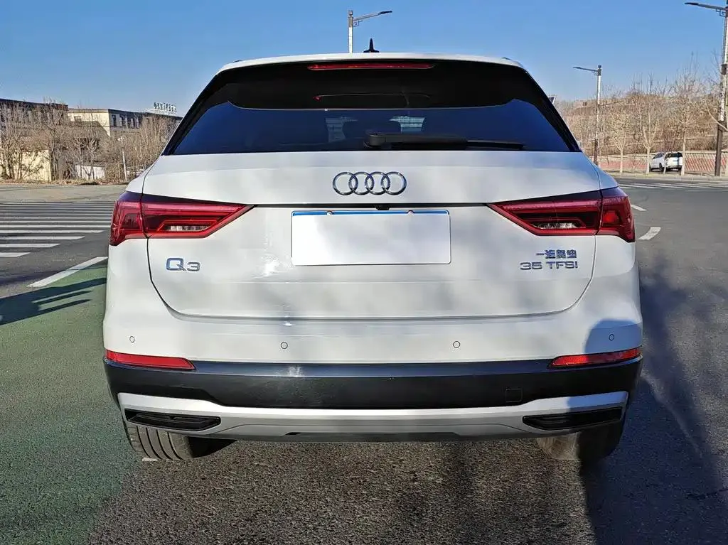 Audi Q3 Q3 2022 35 TFSI Stylish and Elegant — View photo 5