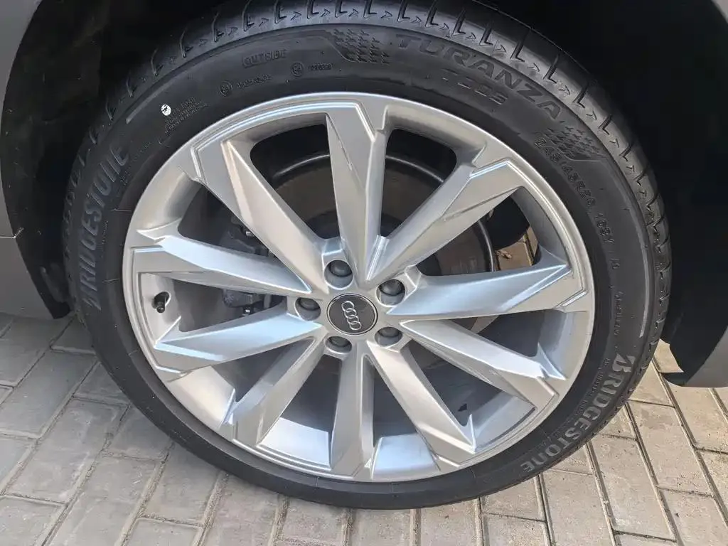 Audi A6 A6 (Imported) 2020 allroad quattro Explorer 55 TFSI Premium Off-Road Edition — Ver foto 5