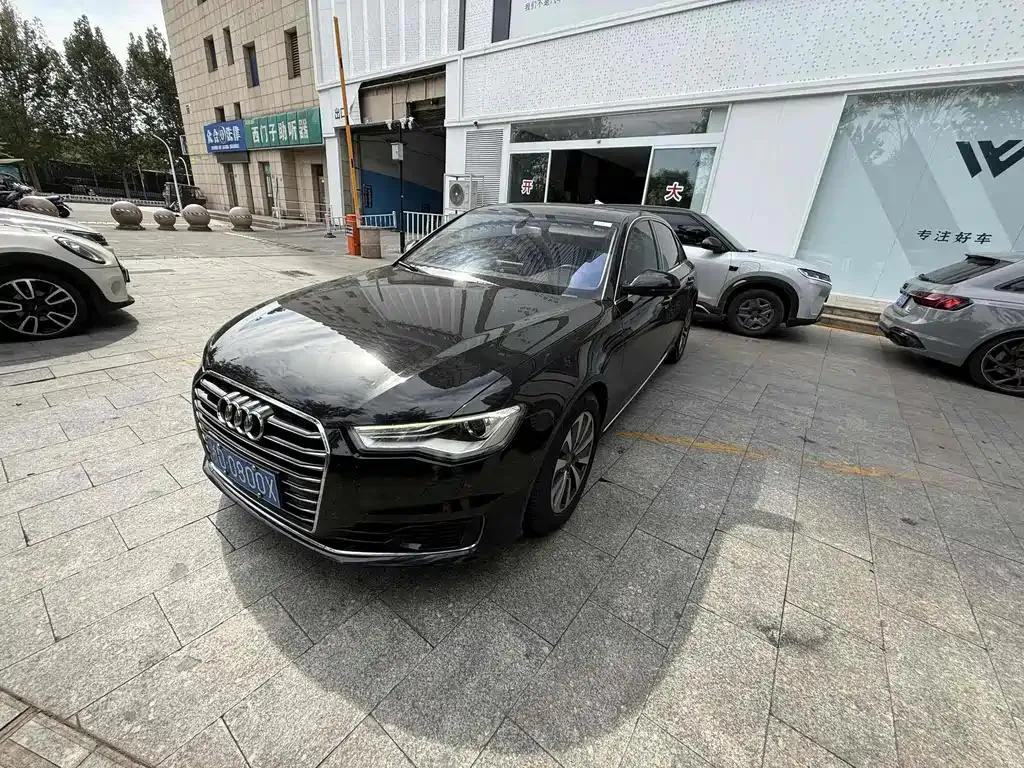 Audi Audi A6L — Black