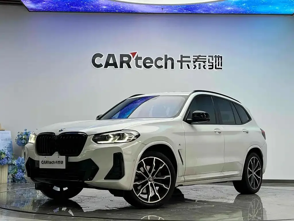 BMW BMW X3 — أبيض