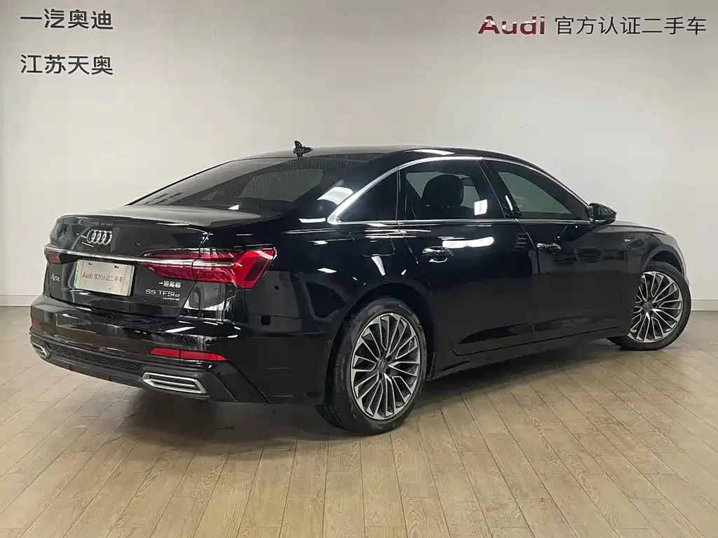 Audi A6L A6L New Energy 2020 55 TFSI e quattro — Voir la photo 4