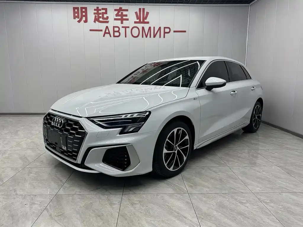 Audi Audi A3 — Blanco