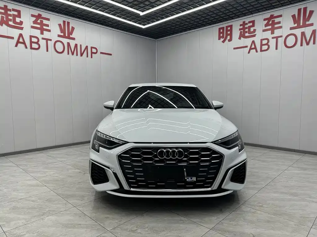Audi A3 A3 2021 Sportback 35 TFSI Aggressive Sports Edition — Смотреть фото 3