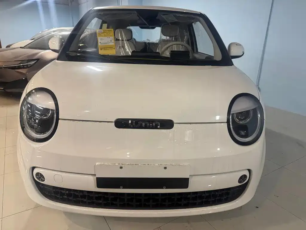 Changan Changan Nevo Changan — White