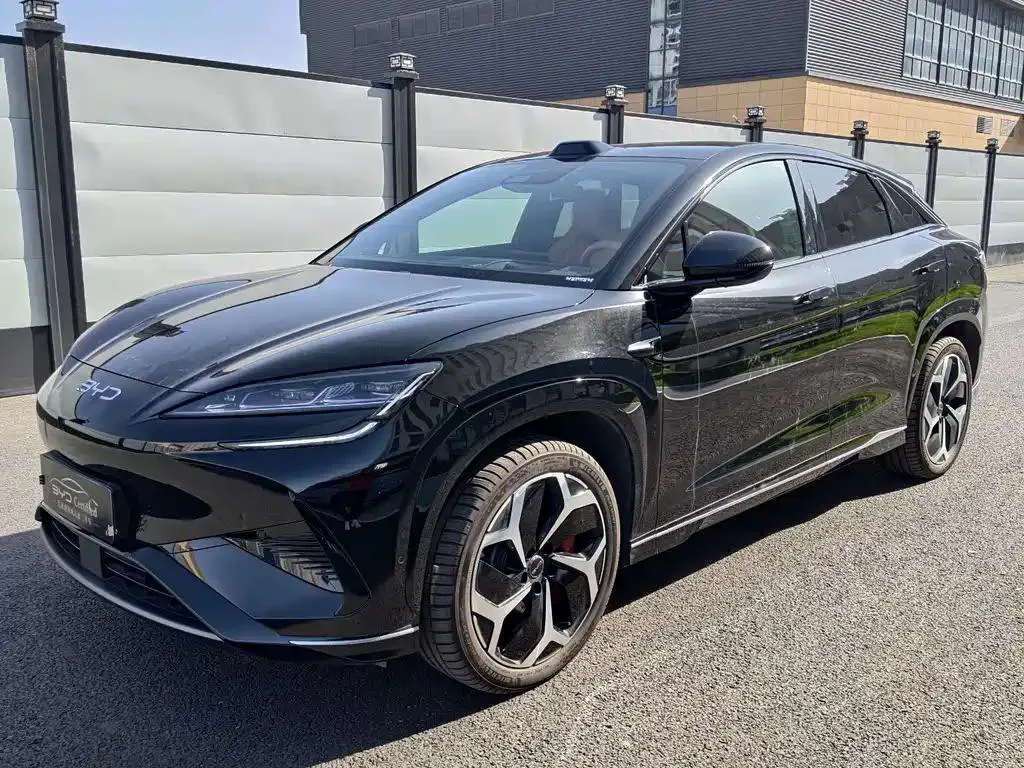 BYD BYD Sealion 07 — Black