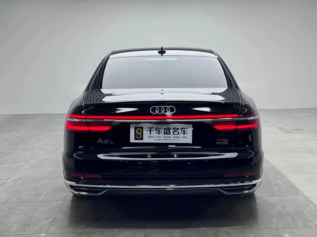 Audi A8 A8 2022 A8L 50 TFSI quattro Comfort Edition — عرض الصورة 5