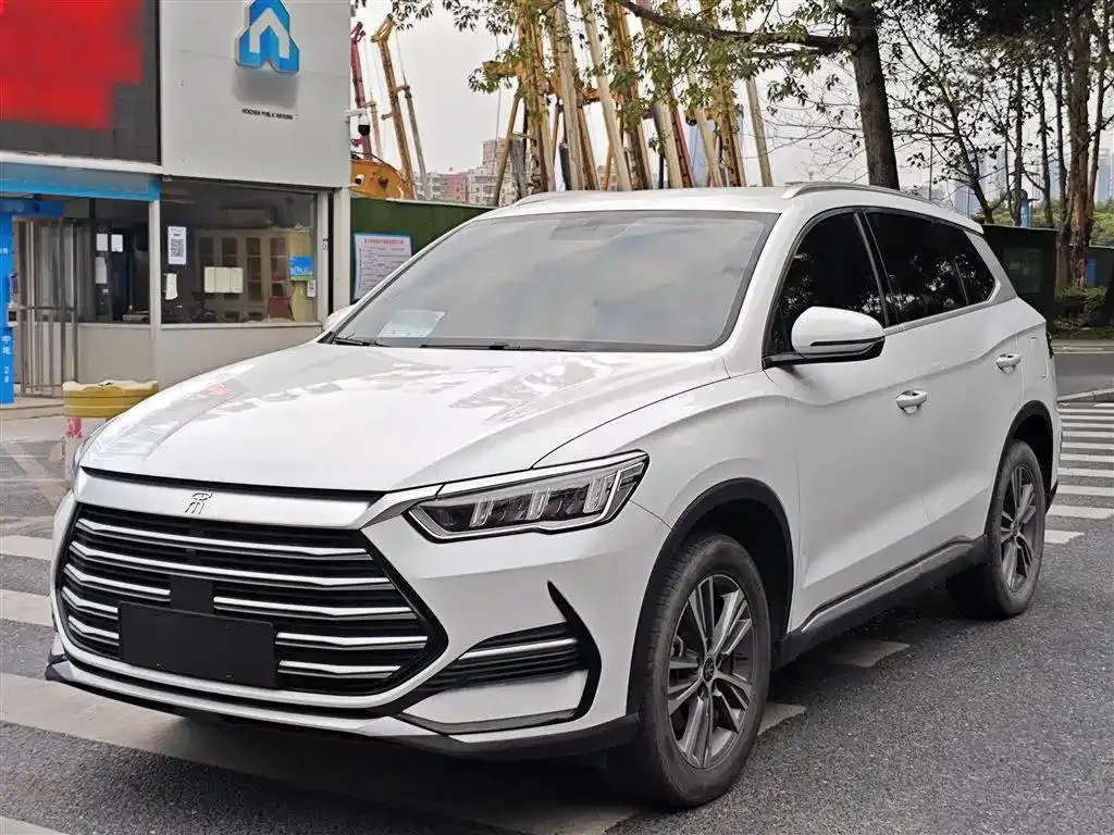 BYD BYD Song Pro — White