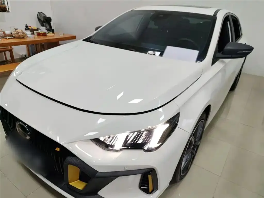 GAC GAC Trumpchi Trumpchi — White