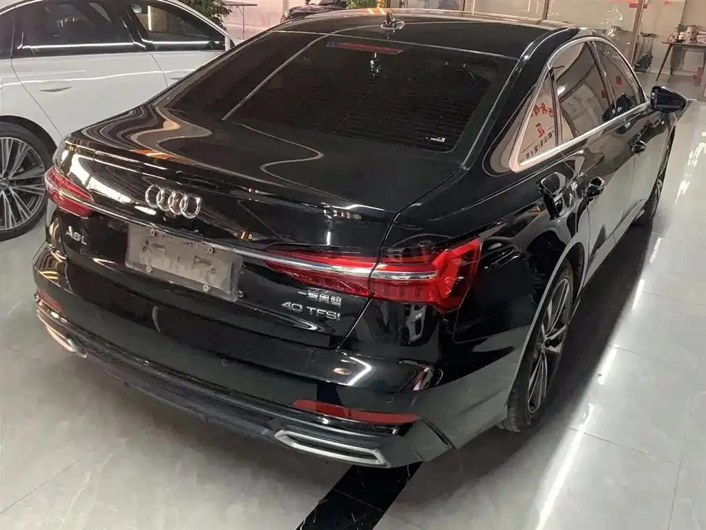 Audi A6L A6L 2021 40 TFSI Luxury Dynamic Edition — Voir la photo 5