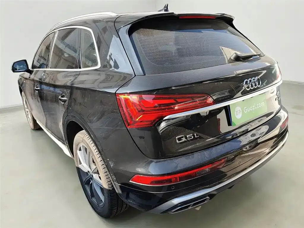 Audi Q5L Q5L 2022 Model 45T Luxury Dynamic Edition — Ver foto 5