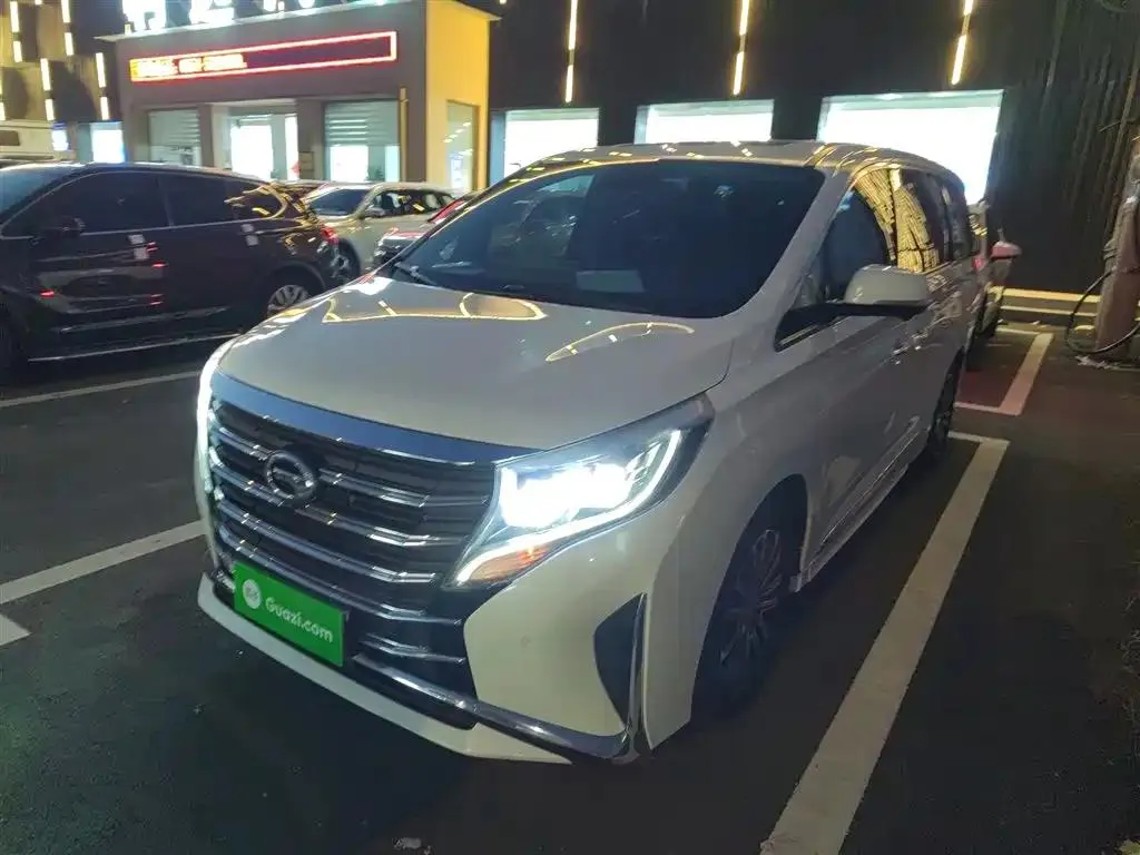 GAC GAC Trumpchi Trumpchi — Blanc