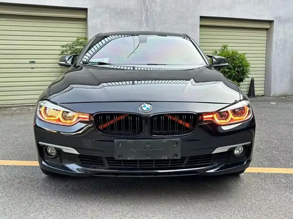 BMW BMW 3 Series — Black