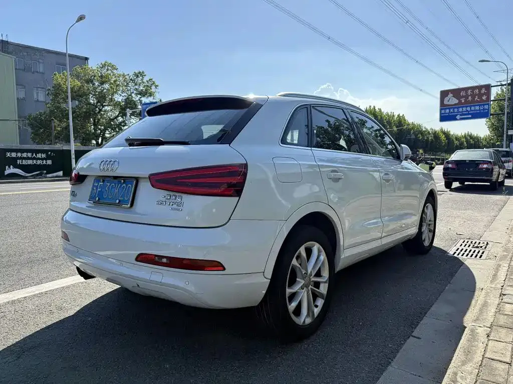 Audi Q3 Q3 2015 35 TFSI quattro Technology Edition — Ver foto 2