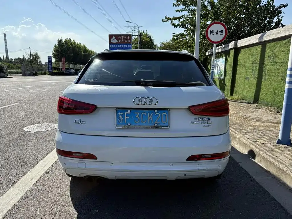 Audi Q3 Q3 2015 35 TFSI quattro Technology Edition — Ver foto 3