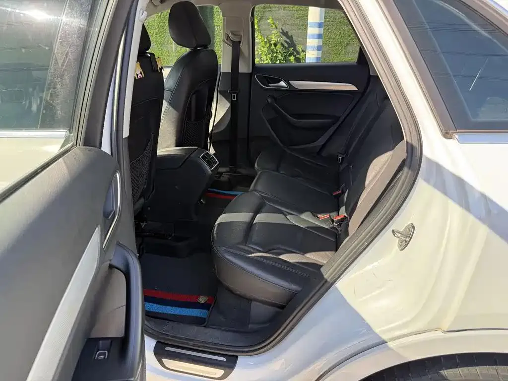 Audi Q3 Q3 2015 35 TFSI quattro Technology Edition — Ver foto 4