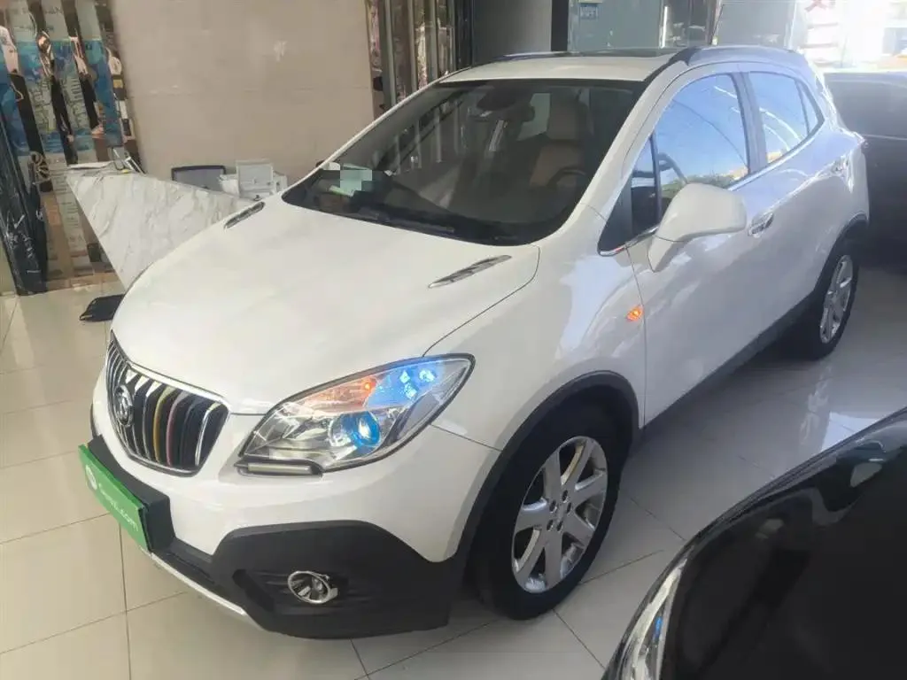 Buick Buick Encore — White