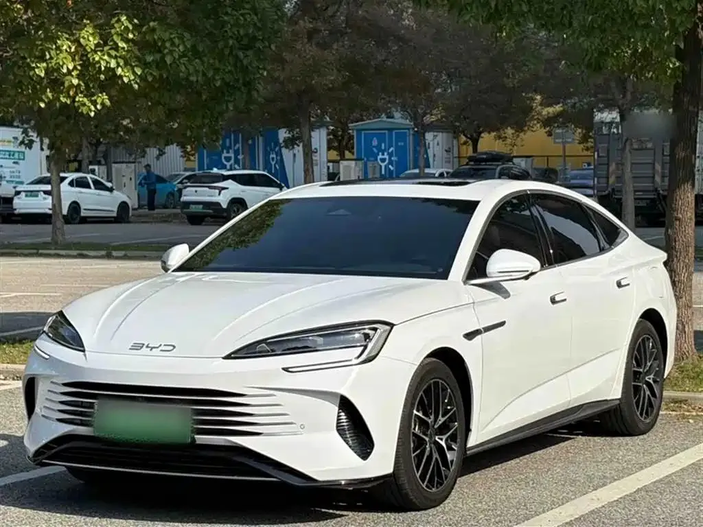 BYD BYD Seal — White