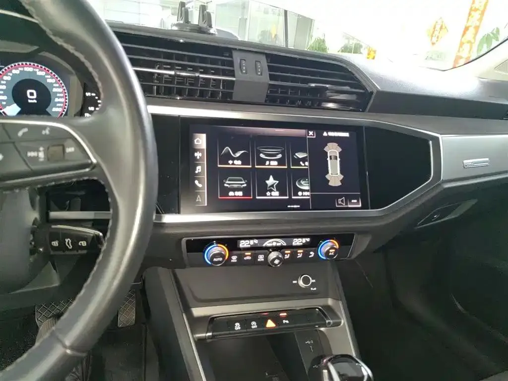 Audi Q3 Q3 2022 35 TFSI Progressive Dynamic Edition — View photo 5