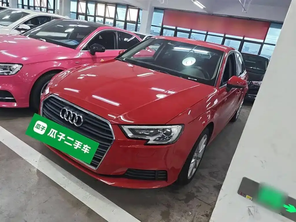 Audi A3 A3 2018 30th Anniversary Sportback 35 TFSI Progressive — Ver foto 2