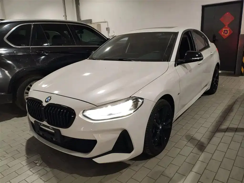 BMW BMW 1 Series — Blanc