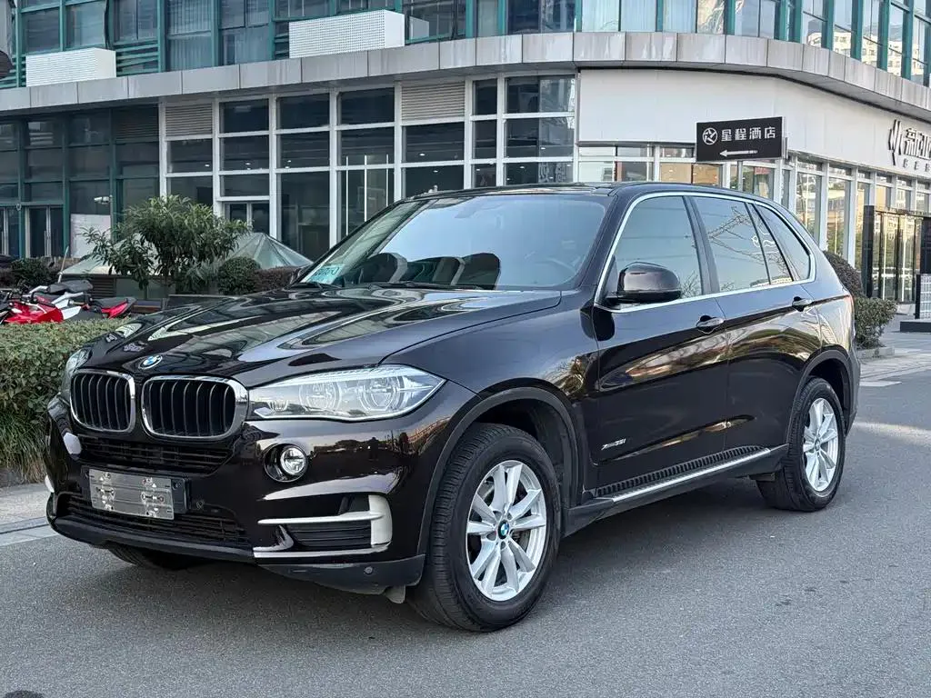 BMW BMW X5 — شمبانيا